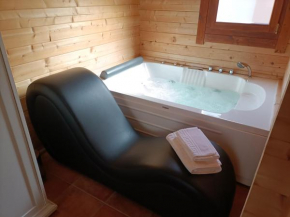 La Dehesilla de Toledo Escapada Romántica Jacuzzi Sillón Tántrico